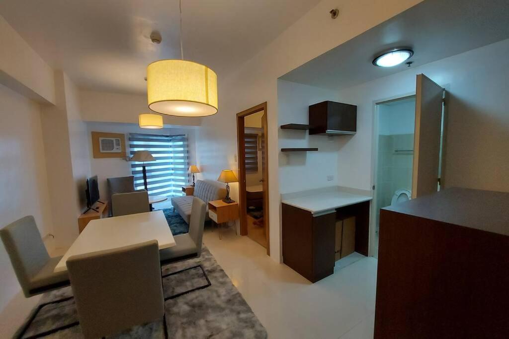 Apartamento Magnificent View Of Manila Bay, Roxas Blvd, Us Embassy Exterior foto